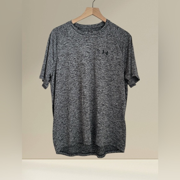 Under Armor Men’s Athletic Gray Polyester Short Sleeve Size L - Picture 2 of 9